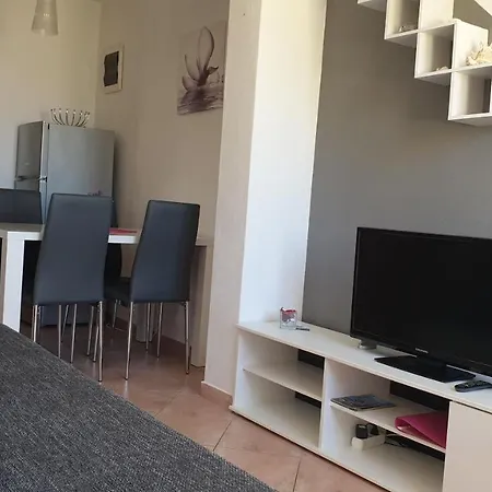 Apartment Katina *