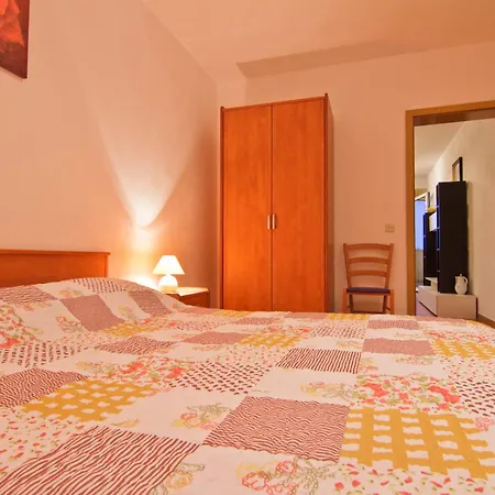 Apartment Katina *