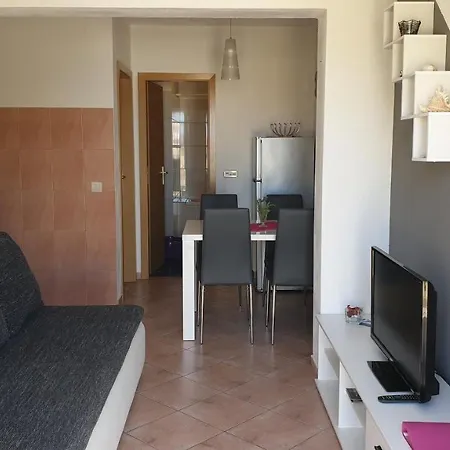 Katina Apartment