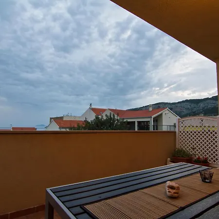 Apartment Katina