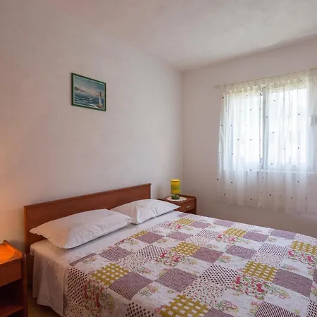 Apartment Katina Komiža