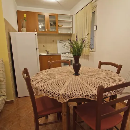 Apartment Katina